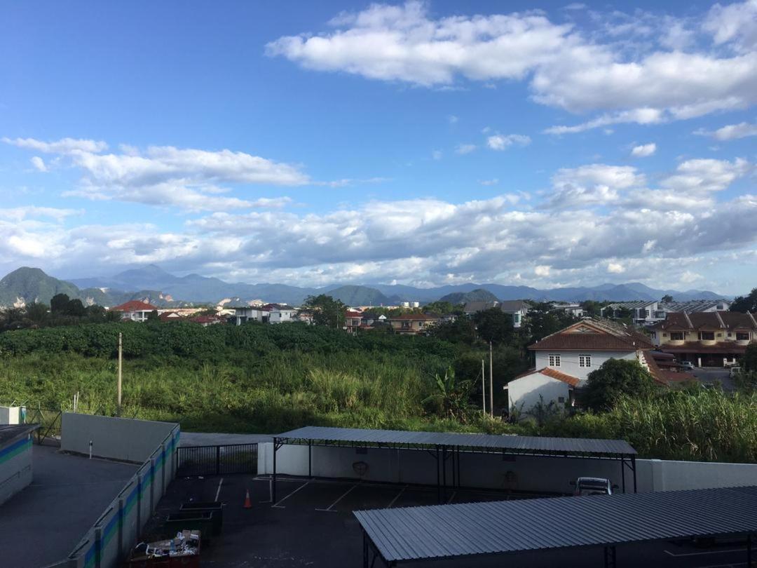Comfy With Waterpark, Pool, Playground & Gym Pangsapuri