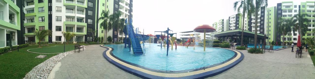 Comfy With Waterpark, Pool, Playground & Gym *