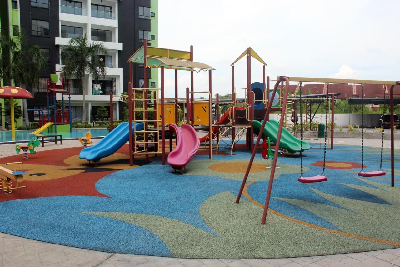 Pangsapuri Comfy With Waterpark, Pool, Playground & Gym *