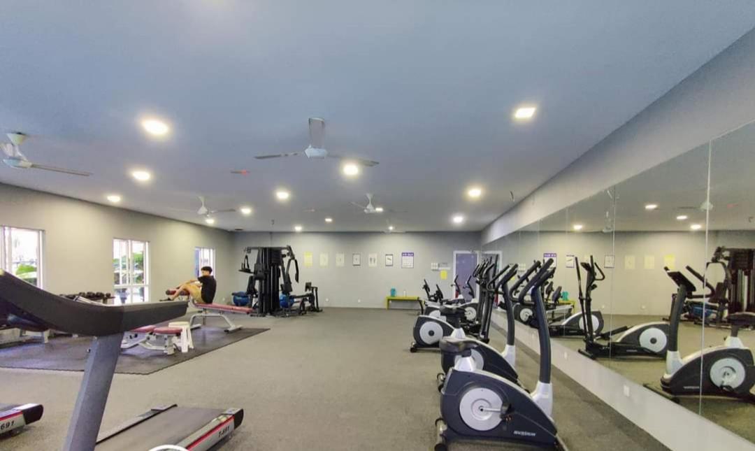 Pangsapuri Comfy With Waterpark, Pool, Playground & Gym *