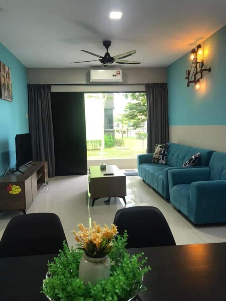 Comfy With Waterpark, Pool, Playground & Gym Ipoh