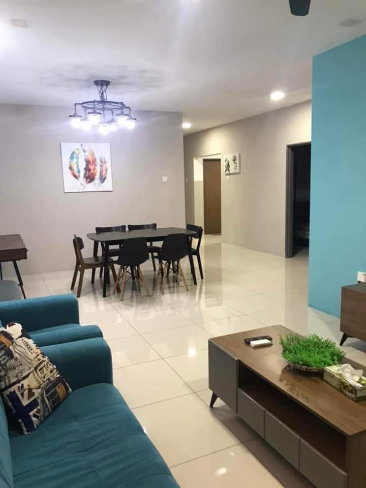 Comfy With Waterpark, Pool, Playground & Gym * Ipoh